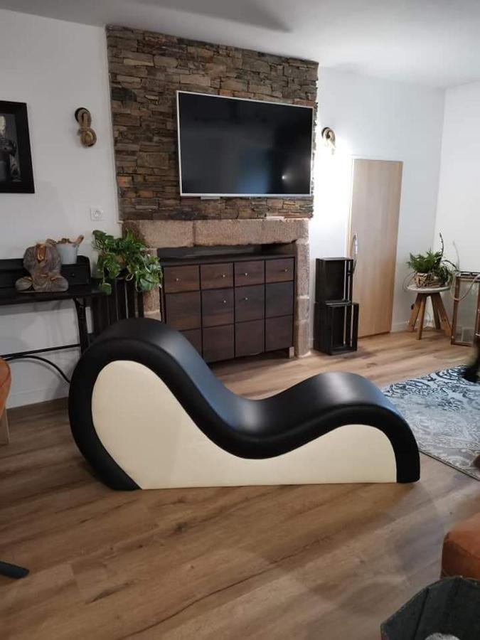 Loft 100M2 Neuf Entierement Equipee Callac Exterior foto