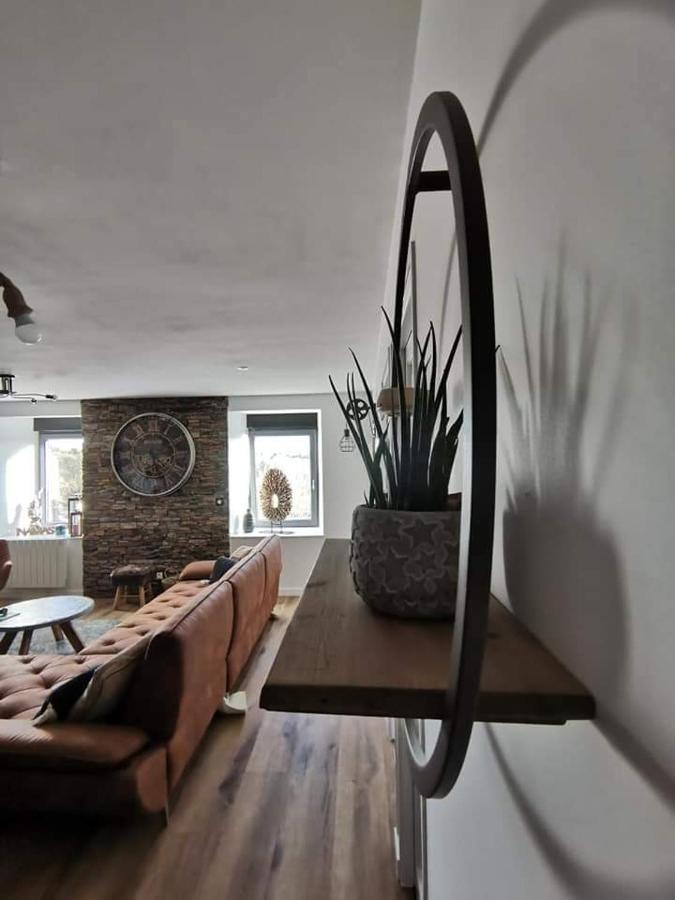 Loft 100M2 Neuf Entierement Equipee Callac Exterior foto